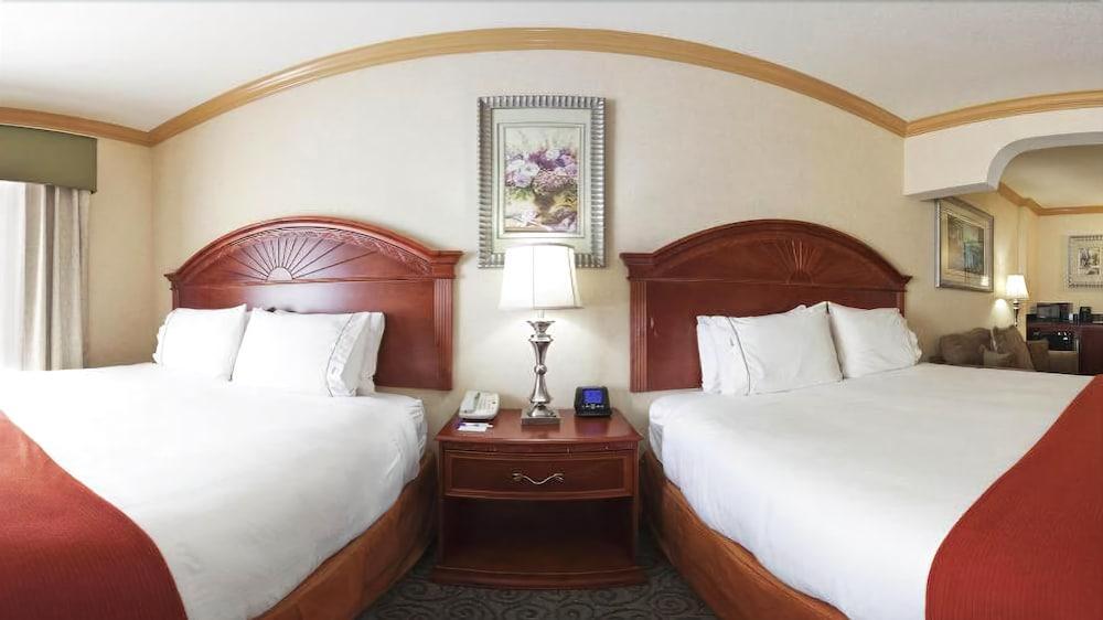 Holiday Inn Express & Suites Bakersfield Central By Ihg Kültér fotó