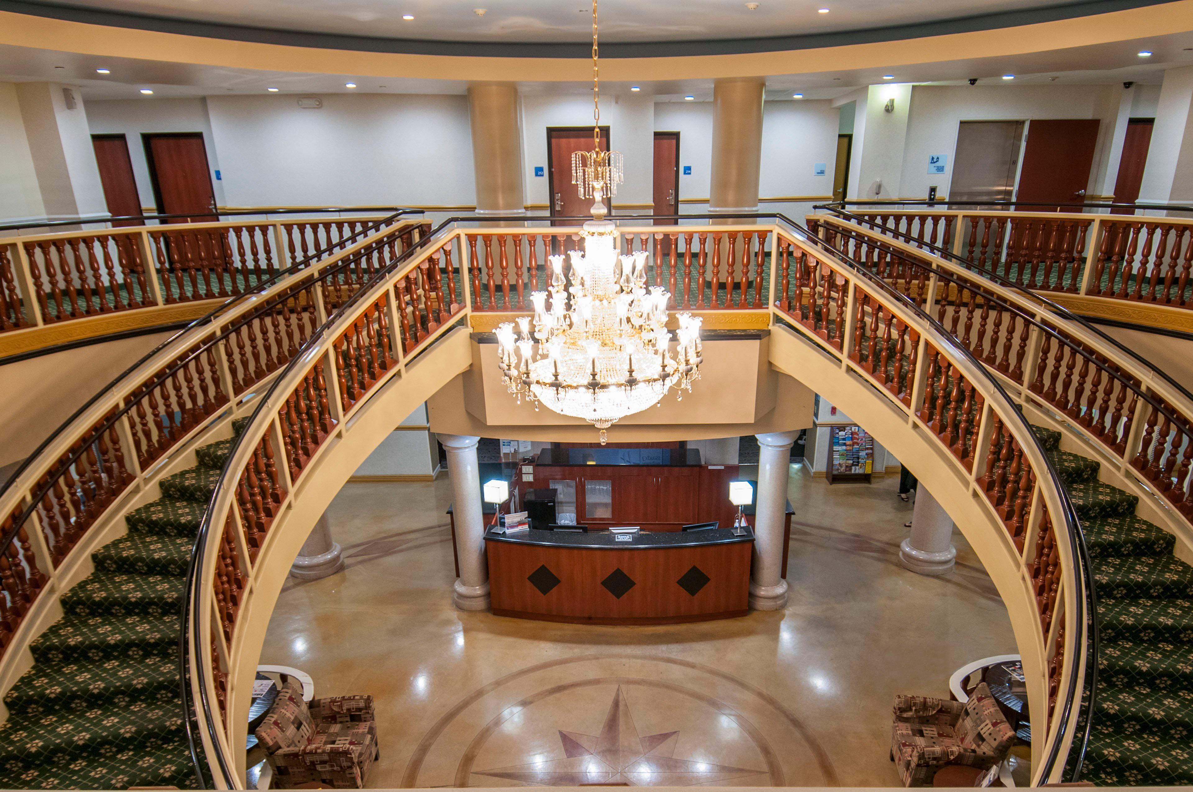 Holiday Inn Express & Suites Bakersfield Central By Ihg Kültér fotó