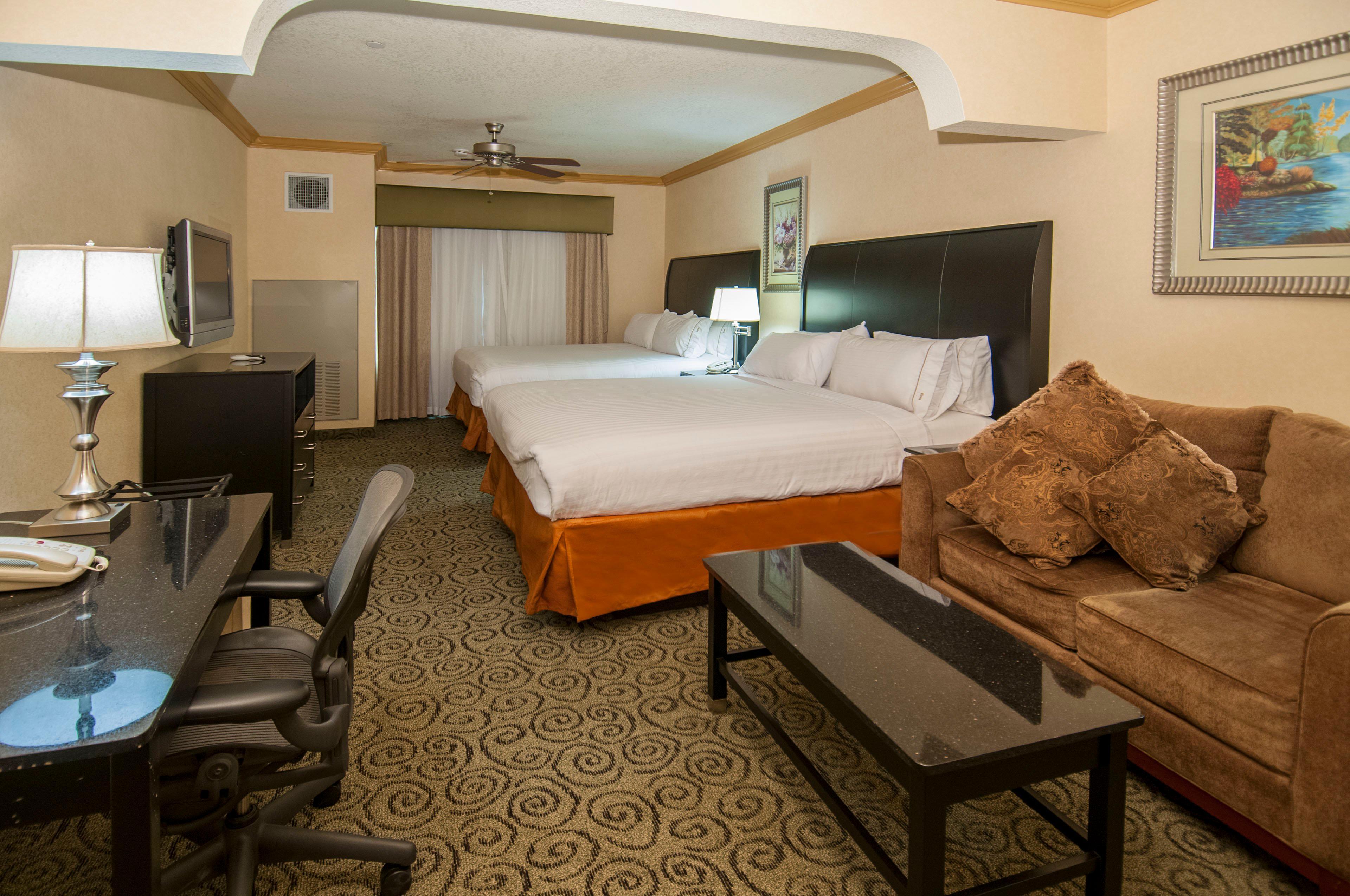 Holiday Inn Express & Suites Bakersfield Central By Ihg Kültér fotó