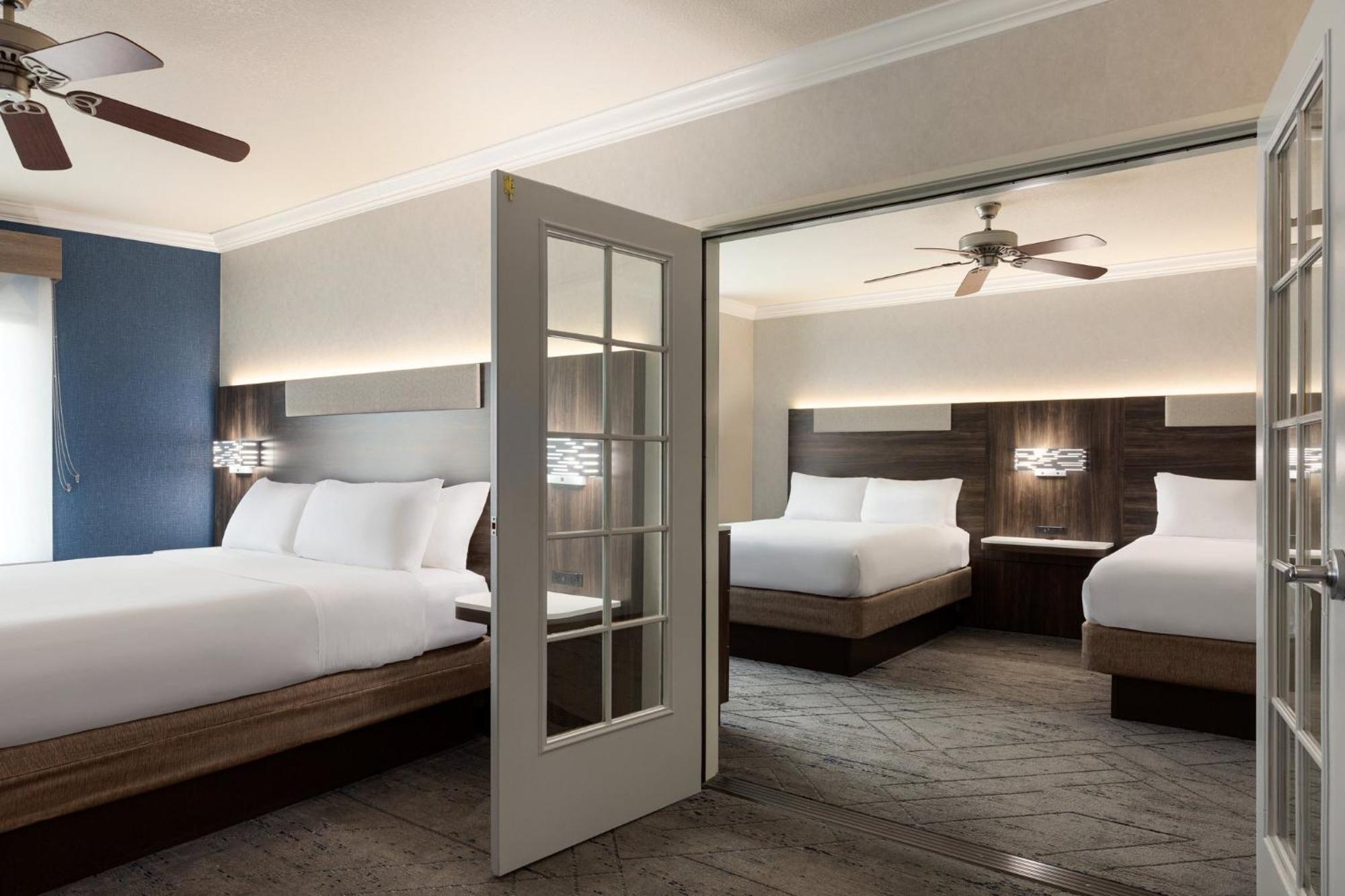 Holiday Inn Express & Suites Bakersfield Central By Ihg Kültér fotó