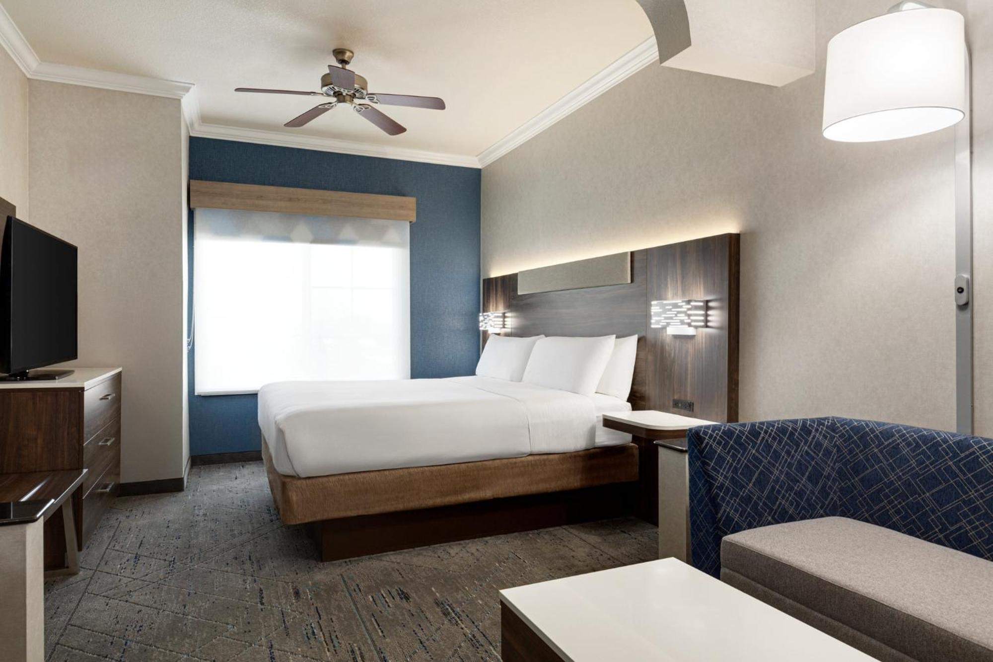 Holiday Inn Express & Suites Bakersfield Central By Ihg Kültér fotó