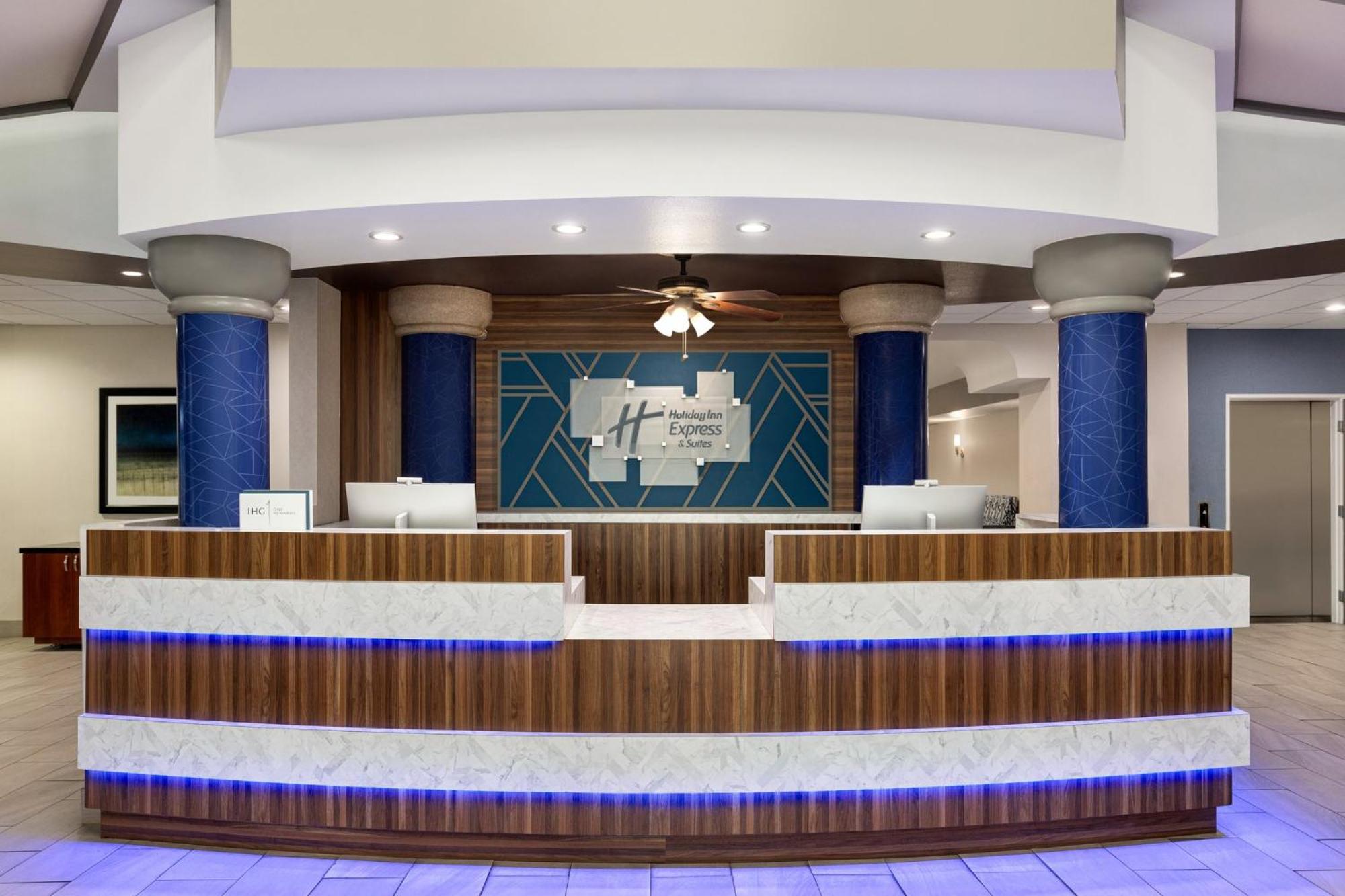 Holiday Inn Express & Suites Bakersfield Central By Ihg Kültér fotó